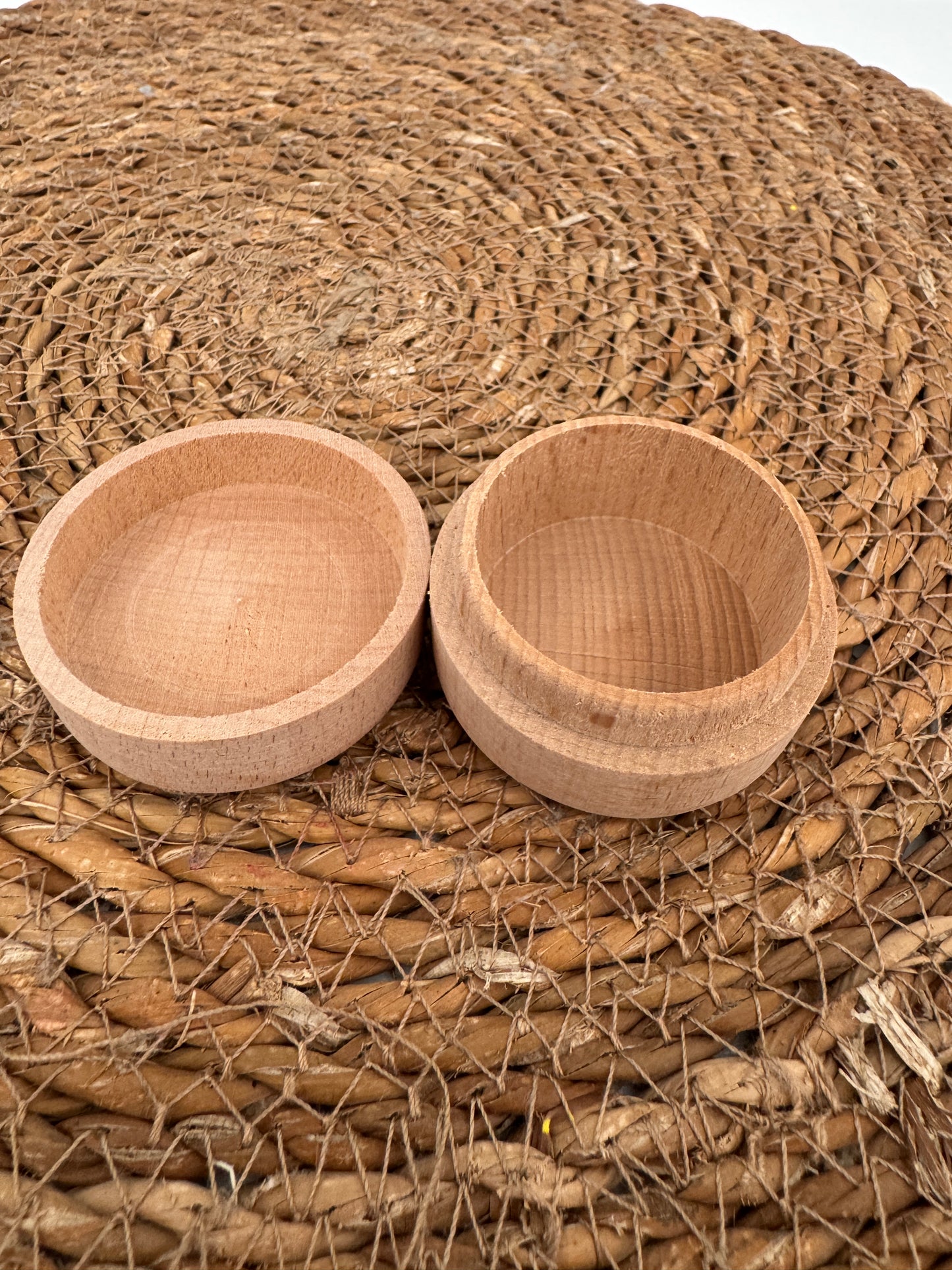Natural Wooden Round Storage Box with Lid